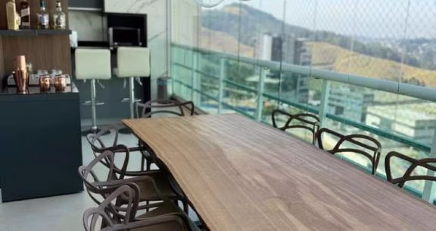 Apartamento à venda por R$ 3.000.000,00 em Alphaville, Santana de Parnaíba-SP