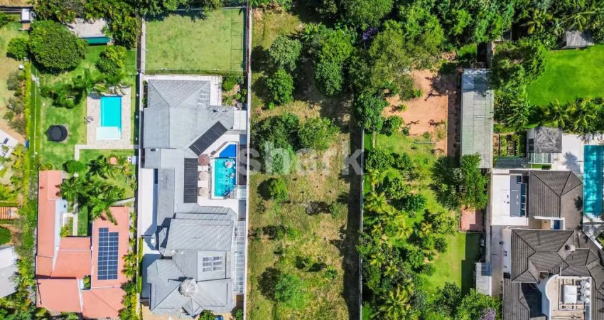Terreno com 2.018m² para venda por R$5.000.000,00 em Tamboré 1 - Barueri - SP.