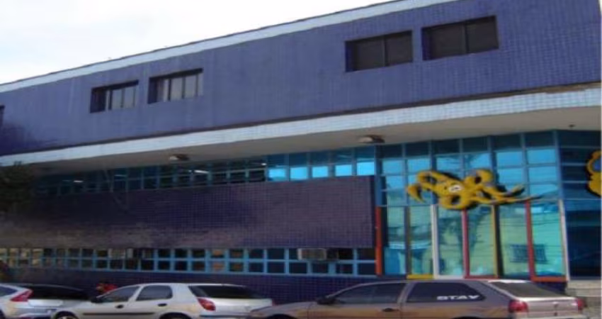 OPORTUNIDADE SALÃO COMERCIAL, EXCELENTE LOCALIZAÇÃO,  PRÉDIO TODO PARA VENDA,  PRÓXIMO AO METRÔ E PRINCIPAIS AVENIDAS DA REGIÃO!