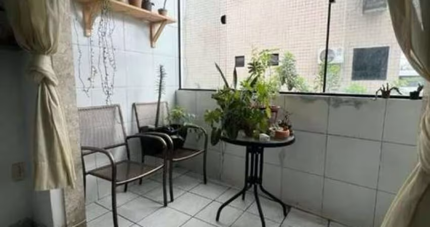 Com 3 Quartos Em Excelente Localização No Bessa!!!