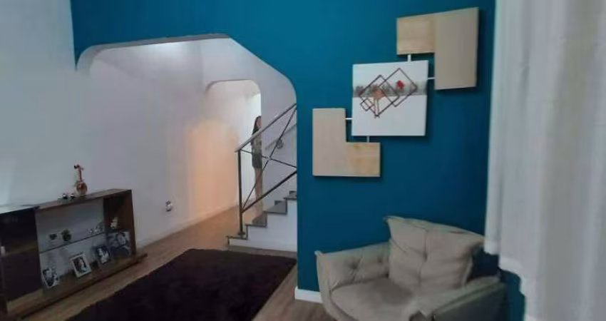 Sobrado lindo reformado - Bairro Jaçatuba
