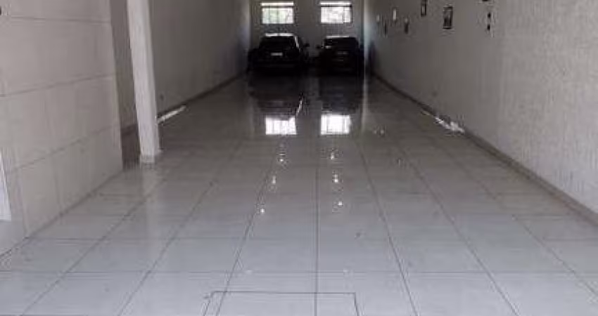 Sobrado à venda 2 quartos 10 vagas Utinga - Santo André - SP