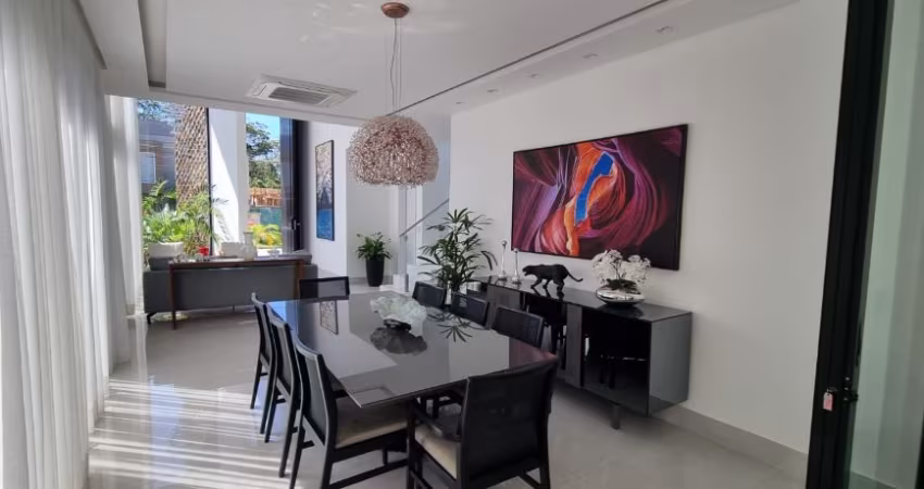 Linda casa em Riviera de São Lourenço