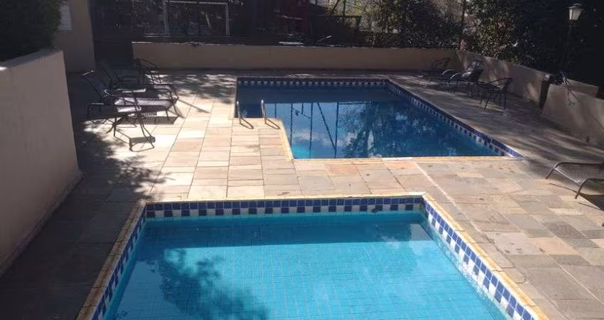 EXCELENTE APARTAMENTO DE TRES DORMITORIOS, DOIS BANHEIROS CENTRO. AREA DE LAZER COMPLETA