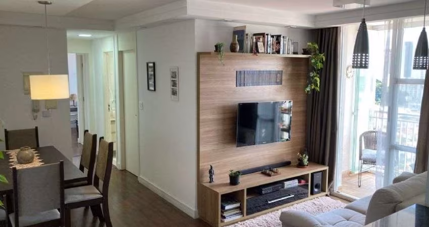 Lindo Apartamento com dois Dormitorios ,sendo uma suite