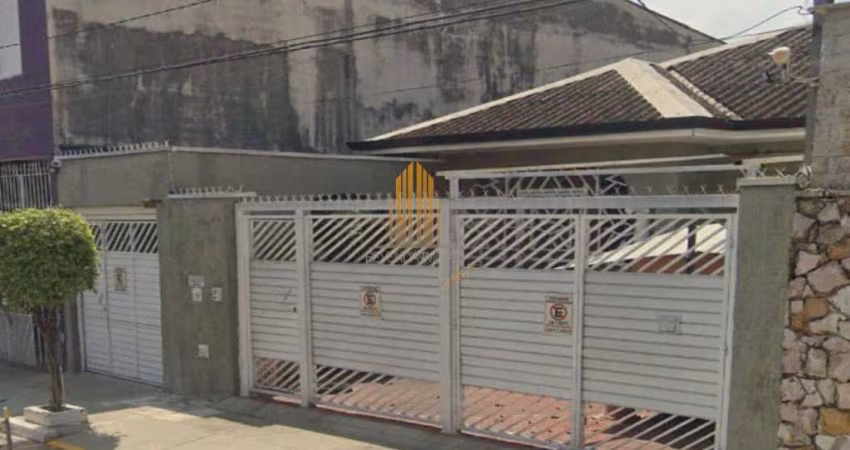 BARRA FUNDA - CASA ASSOBRADADA DE 300m² COM 3 QUARTOS , 2 BANHEIROS E 3 VAGAS Á VENDA