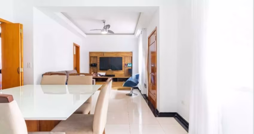 Condominio Jardim Ubirajara - Campo Grande - Casa de 92m² com 3 dormitórios, 1 suite e 2 vagas.