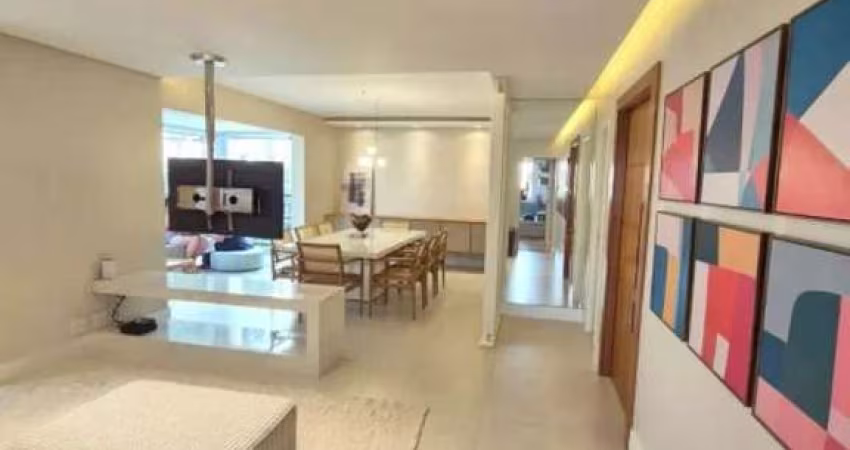 Condomínio Villa Borghese na Saúde, Apartamento de 136m² com 3 suítes, 3 vagas.