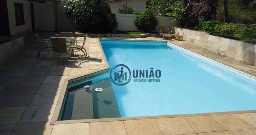 Casa com 5 quartos à venda, 500 m² por R$ 3.500.000 - Camboinhas - Niterói/RJ