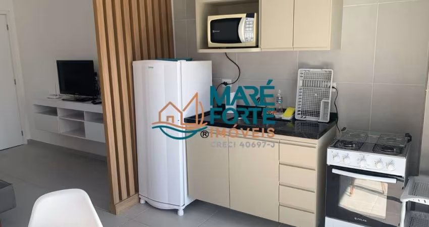Studio mobiliado com vista livre e condomínio com área de lazer