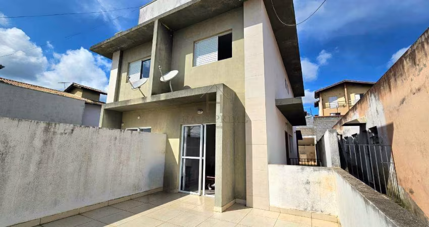 Casa à venda em Cotia, Residencial Pastoreiro, com 2 suítes, com 85 m², Condomínio Caucaia 1