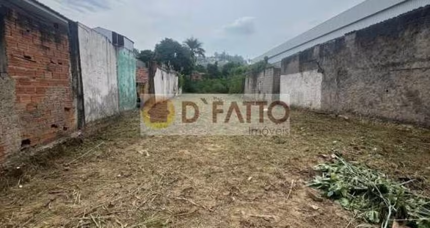Terreno plano 750m²