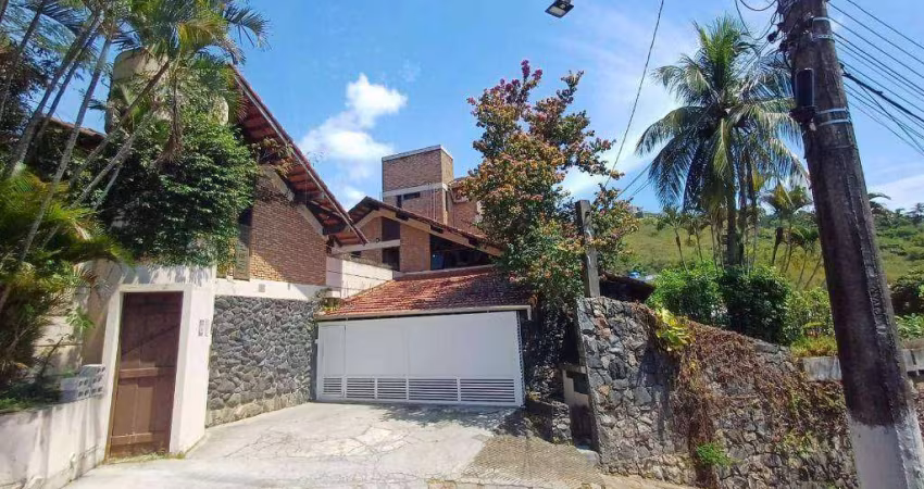 Casa com 3 dormitórios à venda, 330 m² por R$ 2.000.000 - Praia Deserta - São Sebastião/SP
