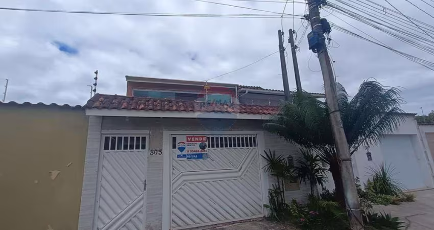 Casa à venda com 3 dormitórios e area gourmet no Indaiá, Bertioga