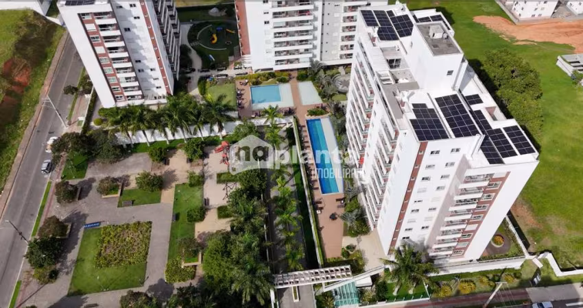 Apartamento à venda no Bairro Estreito em Florianópolis-SC, com 2 quartos, 2 suítes, 1 vaga