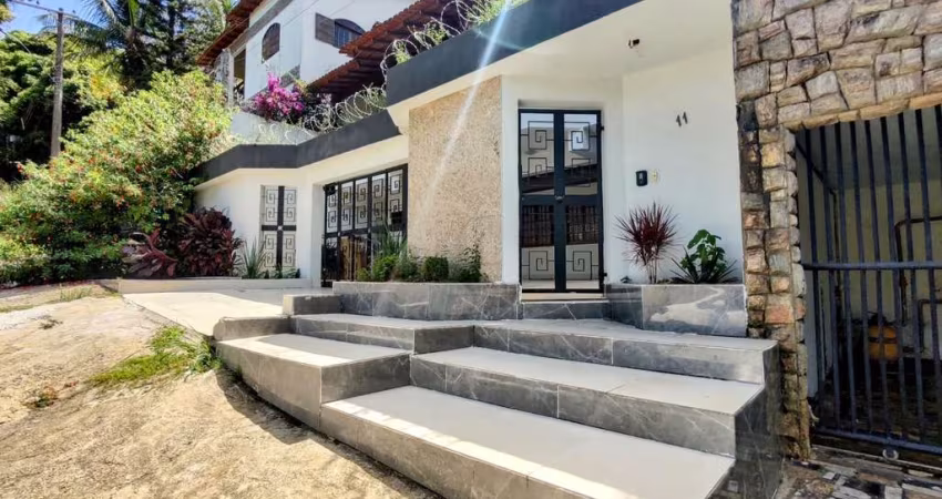 Casa Duplex para Venda, Portal, 5 dormitórios, 2 suítes, 3 banheiros, 4 vagas