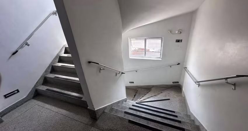 Apartamento com 2 quartos, Caiçara, Praia Grande - R$ 219 mil, Cod: 719627