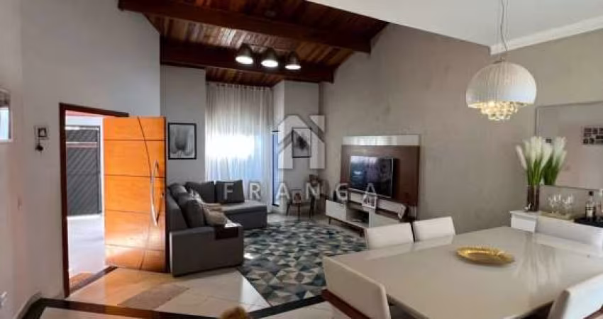Casa Padrão em Jacareí