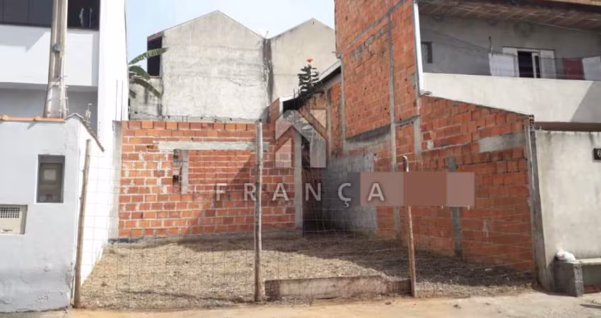 Terreno à Venda no Residencial Santa Paula - Jacareí Ótima Oportunidade para Construção de Sobrado!