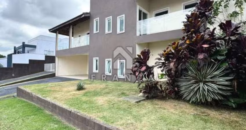 Ampla casa a venda ou Locação com 3 dormitórios no Condomínio Terras de Santa Helena
