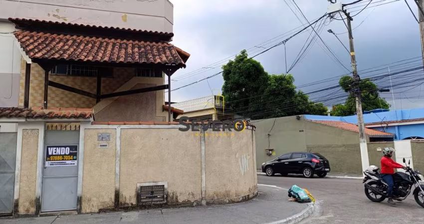 Casa em localização privilegiada no Galo Branco.