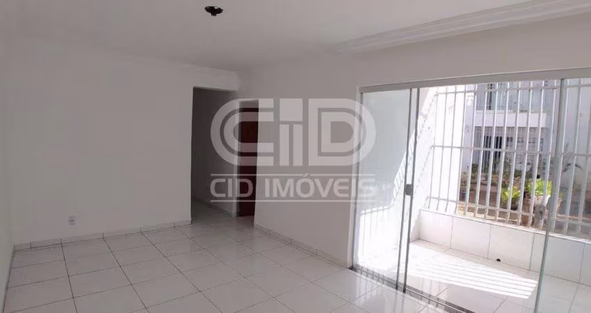 Apartamento com 3 quartos, no Residencial Tropical.