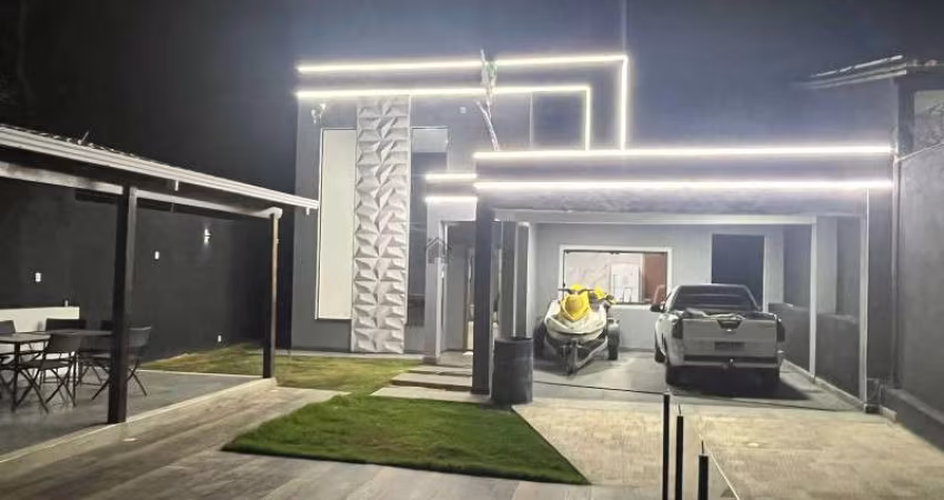 EXCELENTE CASA 03 QUARTOS COM SUITE NO FLORESTA ENCANTADA EM ESMERALDAS