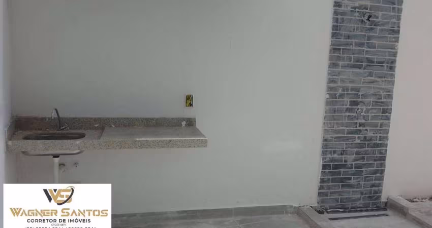 apartamento primeiro andar com varanda
