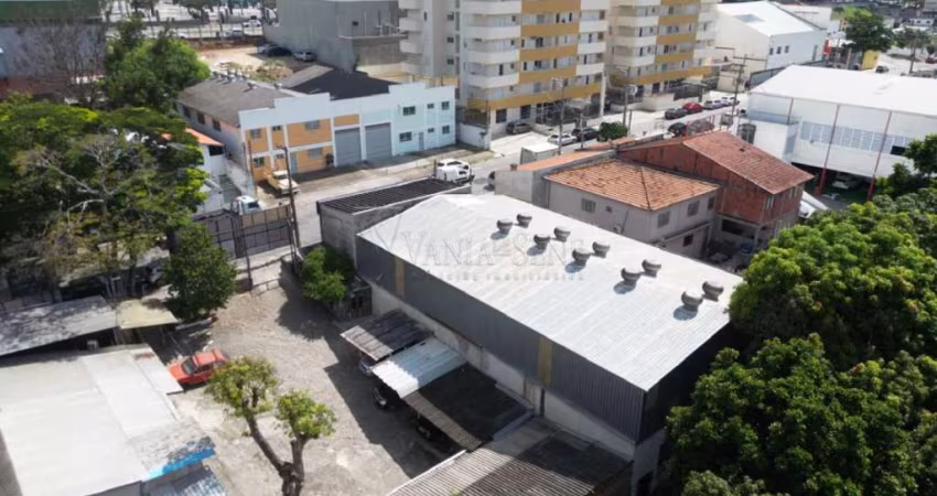 Galpão Comercial para Locação - Próximo ao Vale Sul Shopping