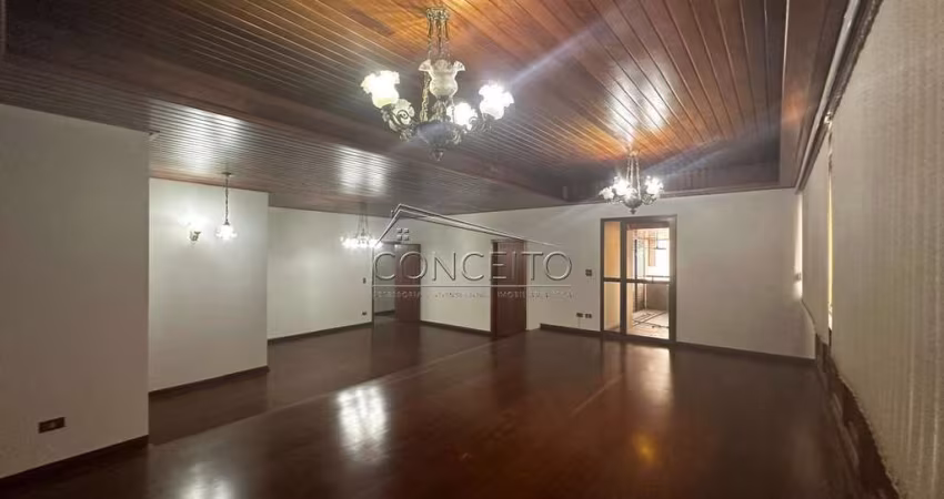 Apartamento à venda no Edifício Morro Grande com 240m² | 4 dormitórios sendo 2 suítes e 2 vagas de garagem.