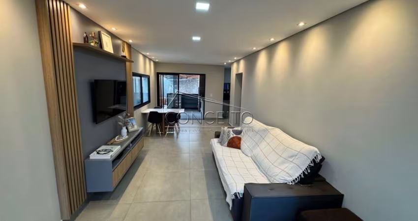 Sobrado à venda no Condomínio Residencial Park Unimep Taquaral com 131m² | 3 dormitórios sendo 2 suítes e 4 vagas de garagem, sendo 2 cobertas.
