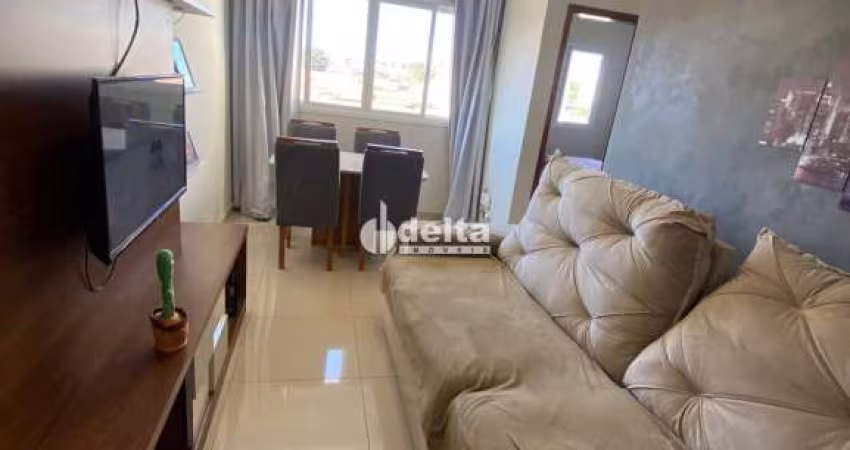 Apartamento disponível para venda no bairro Segismundo Pereira em Uberlândia-MG