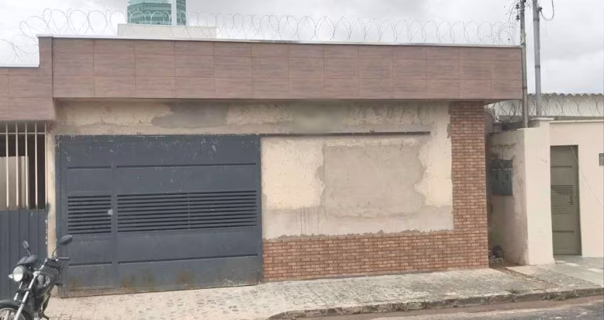 Casa disponível para locação no bairro Nossa Senhora Aparecida em Uberlândia-MG