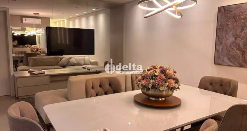 Apartamento disponível para venda no bairro Segismundo Pereira em Uberlândia-MG