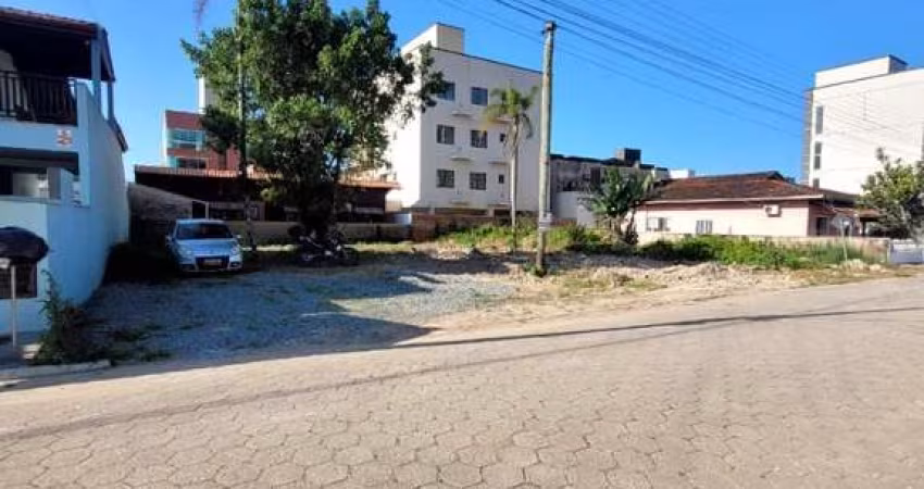 Terreno à venda, 584 m² por R$ 1.500.000,00 - Itacolomi - Balneário Piçarras/SC