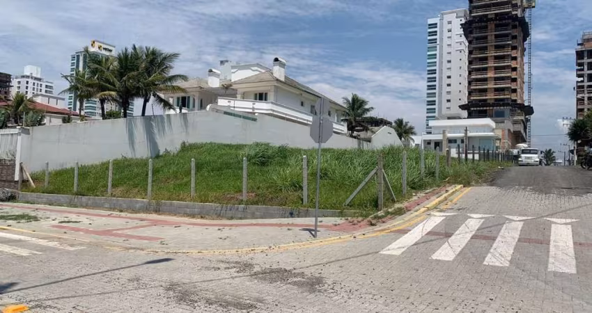 Terreno à venda, 1172 m² por R$ 5.800.000,00 - Itacolomi - Balneário Piçarras/SC
