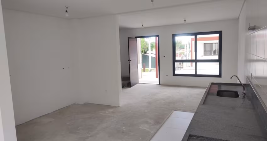 Casa Sobrado, 3 dormitórios ( 1 suíte), 2 vagas, Bosque Urbanova, Sjc.