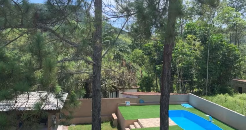 Casa 3 dormitórios ( 1 suíte), piscina, Capricórnio II, Caraguatatuba, Sp.