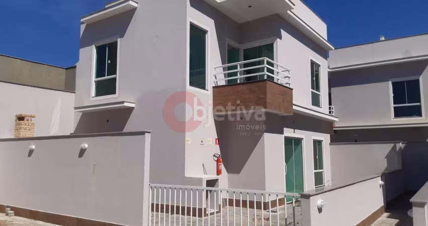 Casa em condomínio com 3 dormitórios à venda, 90 m² - Peró - Cabo Frio/RJ