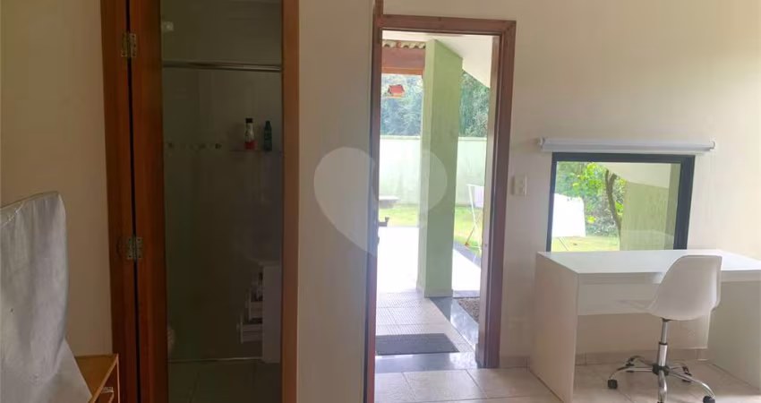 Casa em condomínio fechado com 3 quartos à venda na Alameda das Paineiras, 1273, Morada dos Pinheiros (Aldeia da Serra), Santana de Parnaíba