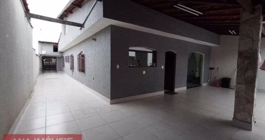 Casa Terrea com 4 quartos em Jardim Mangalot - PIrituba - São Paulo - SP