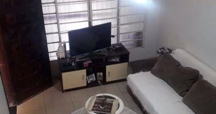 Sobrado com 3 dormitórios - Parque Maria Domitila - São Paulo-SP.