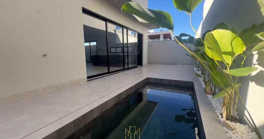 Luxuosa casa no Condomínio Splendido à Venda em Uberlândia-MG, Jardim Botânico: 3 Quartos, 3 Suítes, 1 Sala, 4 Banheiros, 2 Vagas, 214,45m².