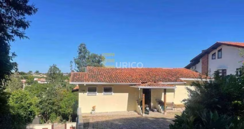 Casa à venda no Condomínio Marambaia, em Vinhedo/SP com valor ABAIXO DO MERCADO!
