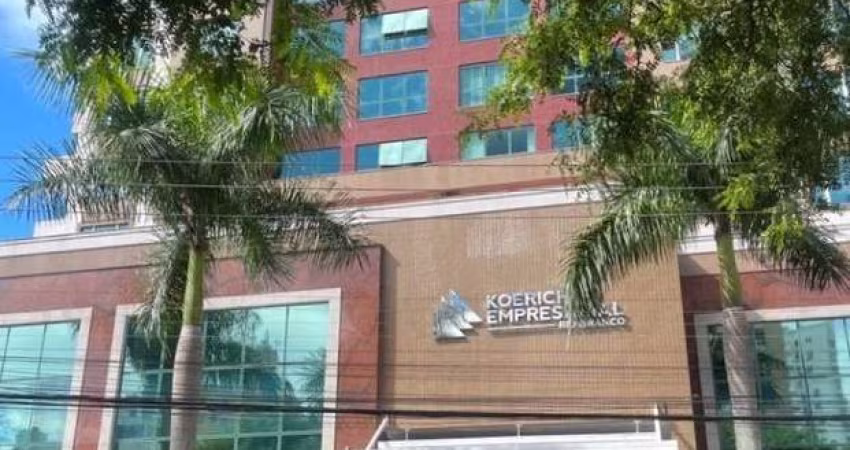 Sala Comercial para Venda em Florianópolis, Centro, 1 banheiro, 2 vagas