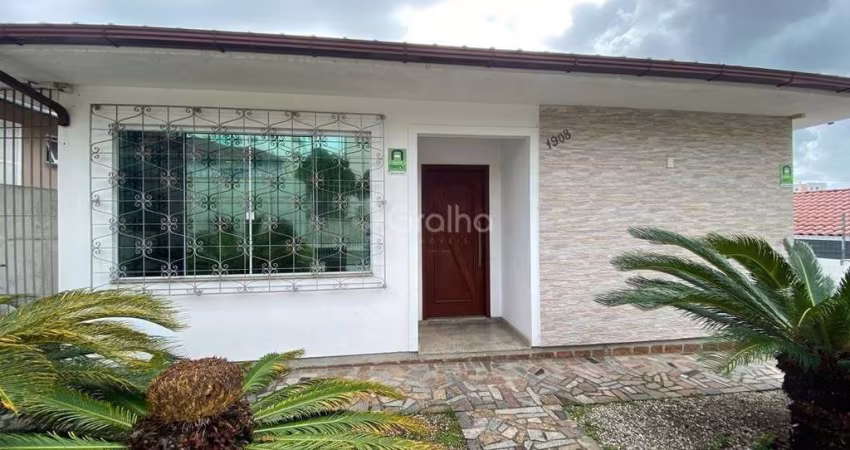 Casa Comercial para Venda em Florianópolis, Capoeiras, 2 banheiros, 6 vagas