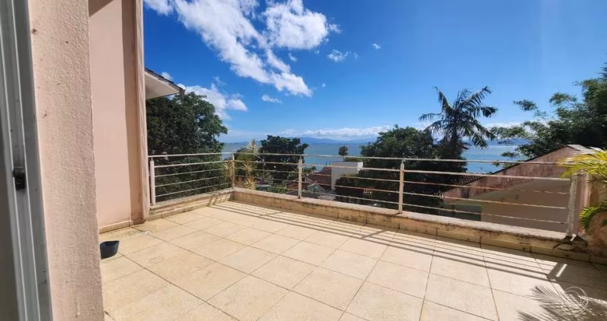 Casa para Venda em Florianópolis, Santo Antônio De Lisboa, 3 dormitórios, 2 suítes, 4 banheiros, 3 vagas