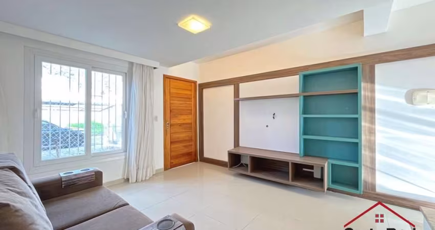 Casa com 2 quartos à venda na Rua Irmão Jaime Biazus, 231, Guarujá, Porto Alegre