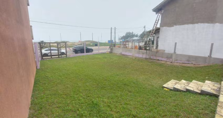Casa 3 Dormitórios à venda no Bairro Zona Nova com 130 m² de área privativa