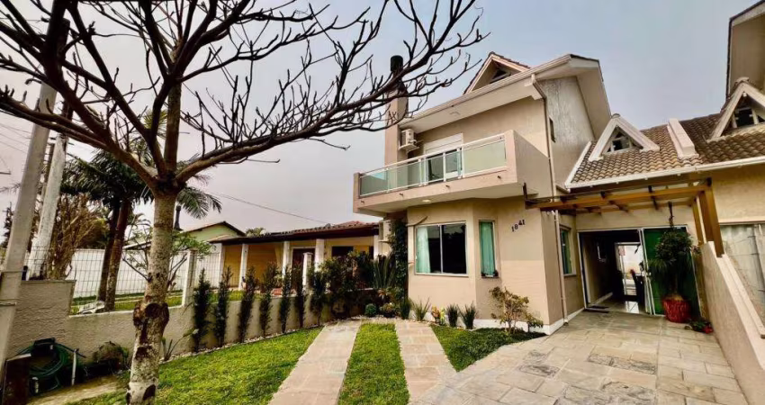 Sobrado/ Duplex 3 Dormitórios à venda no Bairro Centro com 124 m² de área privativa - 3 vagas de garagem